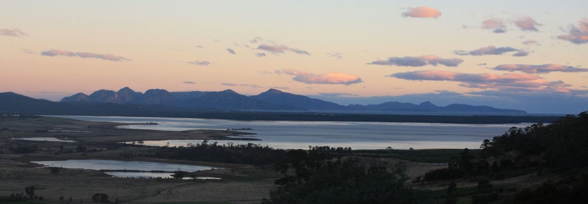 route entre triabunna et swansea tasmanie